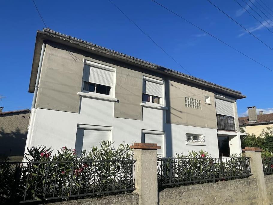 Charmante Maison Individuelle A Limoux Kültér fotó